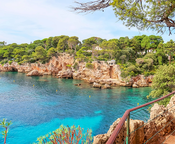 criques cachees nice antibes