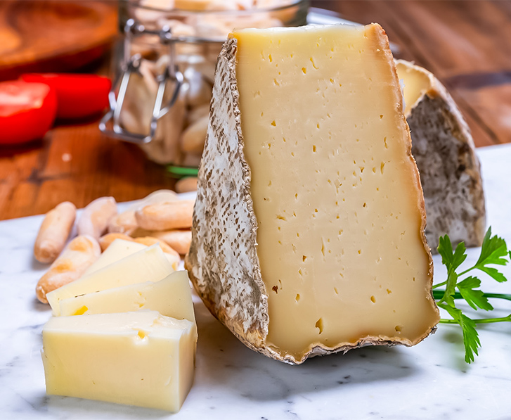 deguster les fromages typiques des hautes alpes