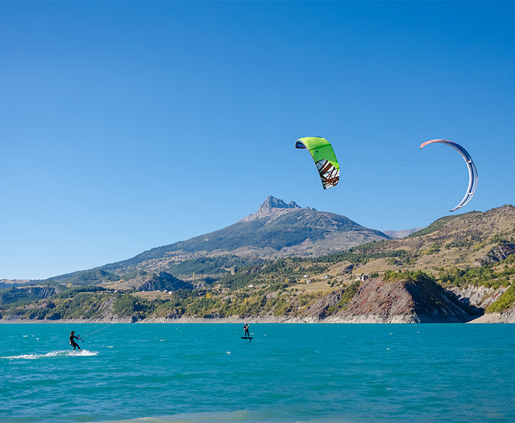 kitesurf lac serre poncon