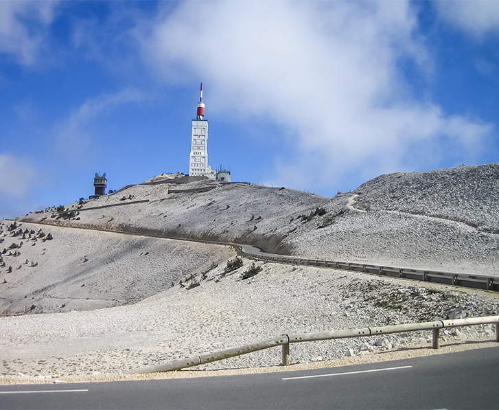 le mont ventoux deux milles metres d ascension