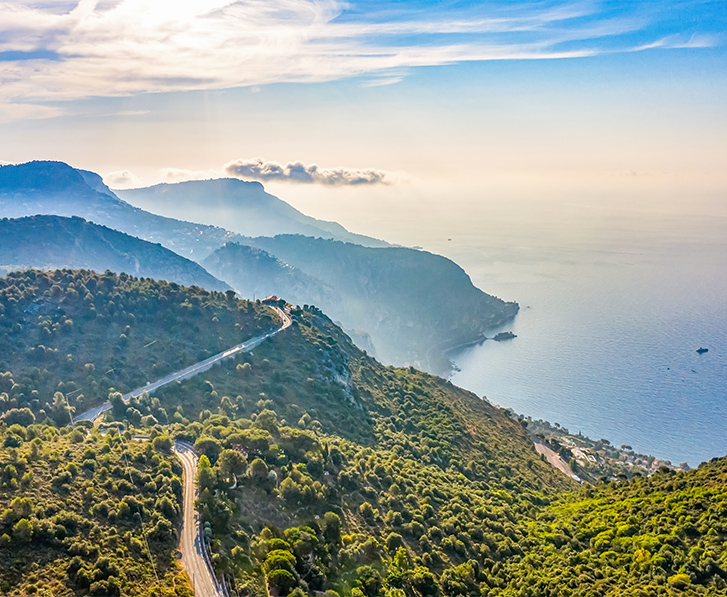 panoramas spectaculaires sur la mediterranee