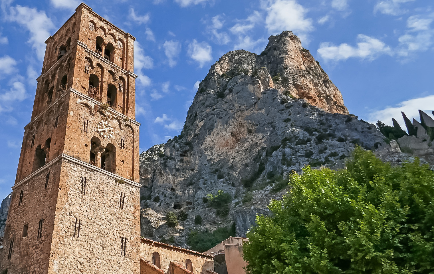 tourisme dans les alpes de haute provence nos incontournables