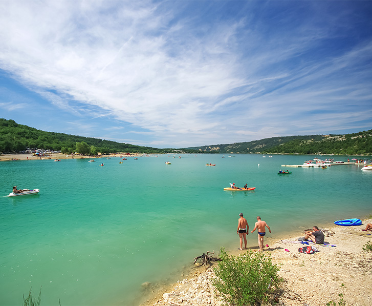 plage amenagee lac de sainte croix