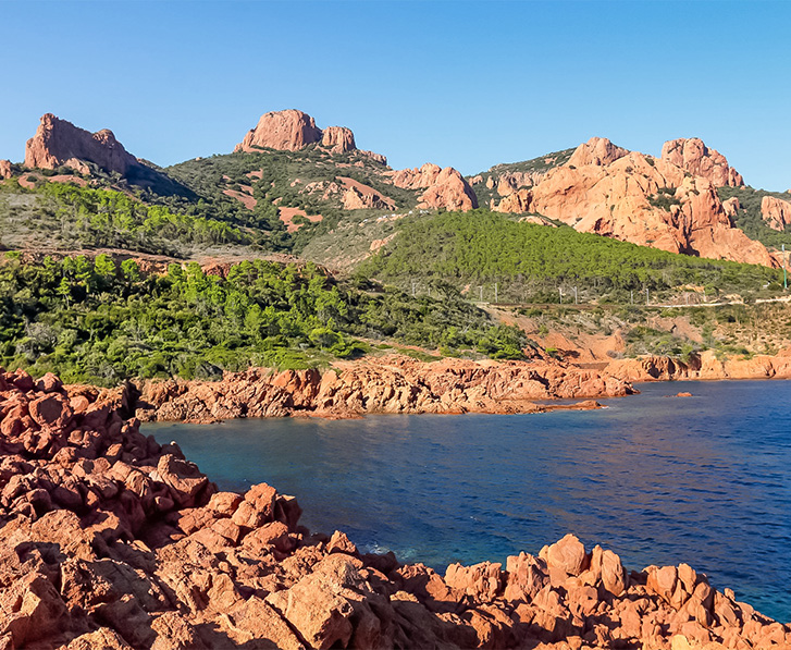 rendez vous au massif de l esterel pour des paysages spectaculaires